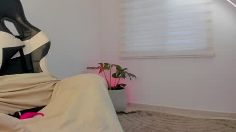 Snapshot of savannahwildee chatting on 29, 6, 2026 Savannahwildee online show from 29, 6, 2026