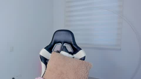 Snapshot of savannahwildee chatting on 24, 7, 2026 Savannahwildee online show from 24, 7, 2026