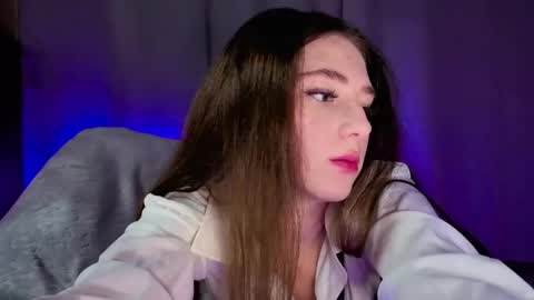 Snapshot of savannasotos chatting on 8, 5, 2026 Sophie online show from 8, 5, 2026