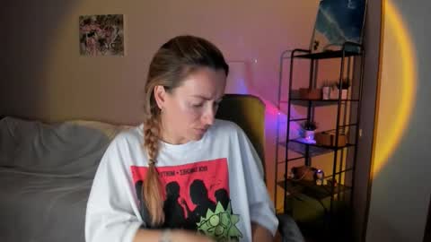 save the qween online show from 10, 10, 2025