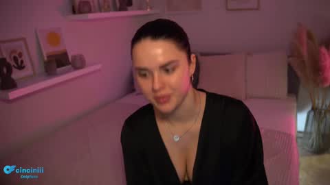 Naomi online show from 5, 3, 2025