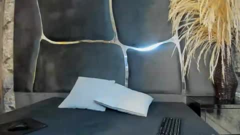 Bunny and Jayzy online show from 14, 2, 2026