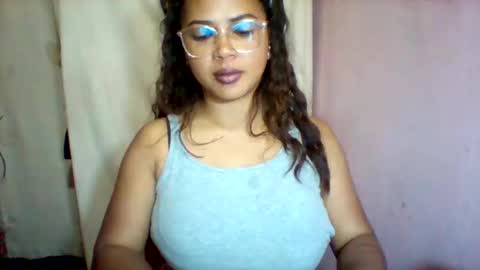 Snapshot of sayah_69 chatting on 1, 6, 2026 sayah_69 online show from 1, 6, 2026