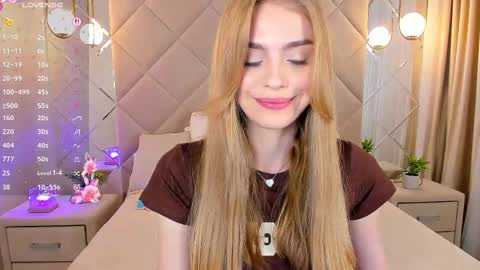 Snapshot of sayl0r_moon chatting on 11, 3, 2025 Kira GMT 7 Mon Thu-Sun 0800am-0200pm online show from 11, 3, 2025