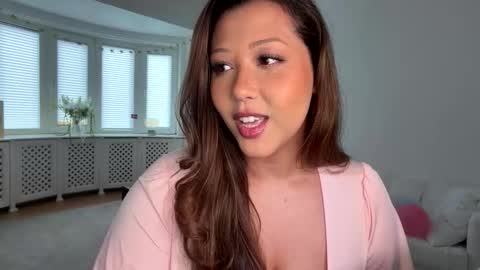 Snapshot of scandidreamgirl chatting on 13, 5, 2026 Cara online show from 13, 5, 2026