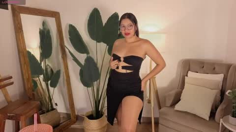 Scarlet online show from 13, 4, 2026