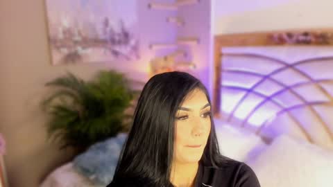 Snapshot of scarlet__hill chatting on 4, 1, 2025 scarlet hill online show from 4, 1, 2025