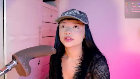 scarlet_gold online show from 7, 4, 2026