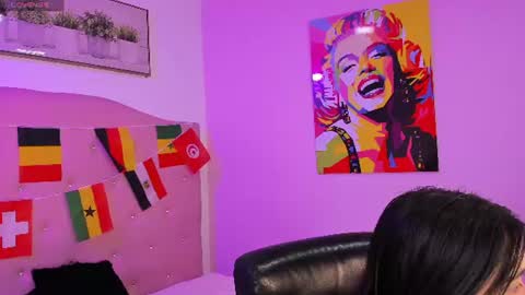 scarlet_hans online show from 24, 6, 2026