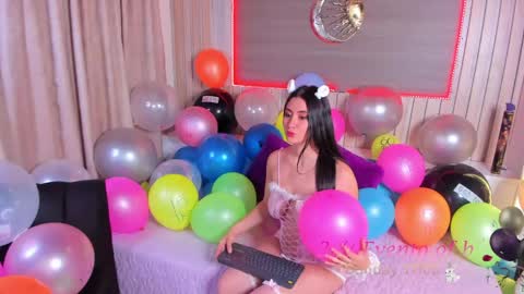 Snapshot of scarlet_s_ chatting on 18, 5, 2026 Scarlet online show from 18, 5, 2026