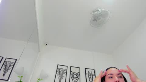 Isa online show from 20, 2, 2025