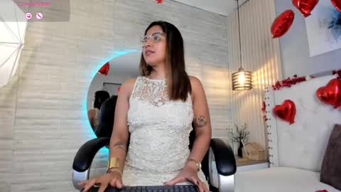 Scarlet online show from 9, 2, 2026