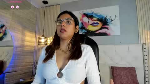 Scarlet online show from 7, 3, 2026