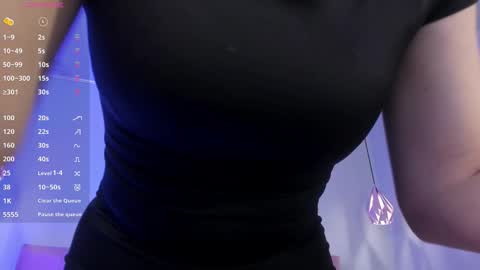 Scarlet  online show from 16, 12, 2025