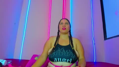 Snapshot of scarleth_blonde chatting on 21, 12, 2024 SCARLETH online show from 21, 12, 2024