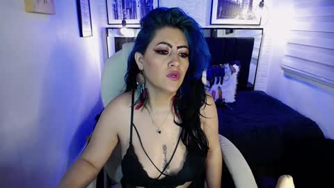 Scarleth online show from 23, 12, 2024