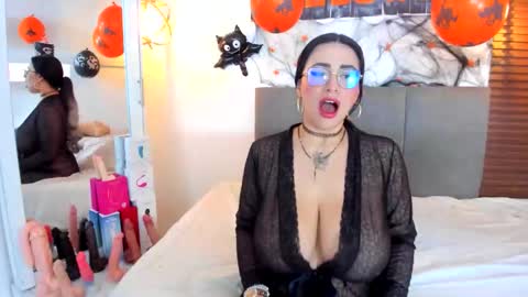 scarleth online show from 2, 11, 2025