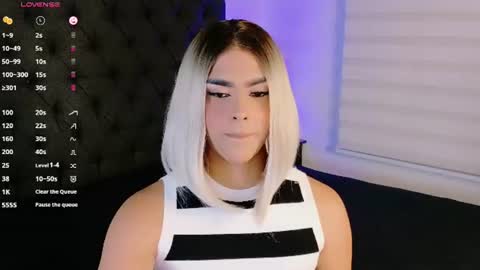 scarleth_sweety online show from 24, 7, 2026