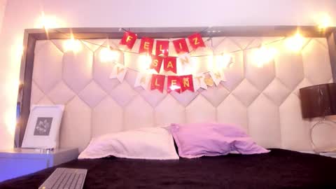 scarlethbigbug online show from 13, 2, 2026