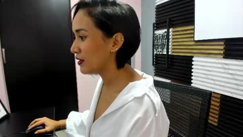 Snapshot of scarlethfoxx_ chatting on 18, 6, 2026 scarlethfoxx_ online show from 18, 6, 2026