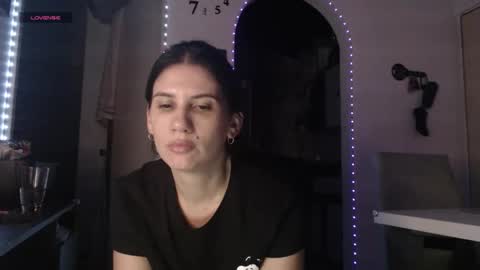 Snapshot of scarletmoons chatting on 2, 3, 2026 scarletmoons online show from 2, 3, 2026