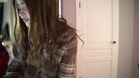 Snapshot of scarletmore chatting on 17, 6, 2026 Scarlet online show from 17, 6, 2026