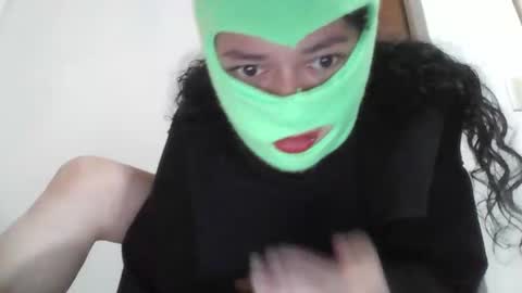 Scarlet online show from 9, 11, 2025