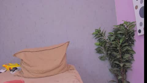 Snapshot of scarlett646 chatting on 12, 2, 2026 Scarlett 3 online show from 12, 2, 2026