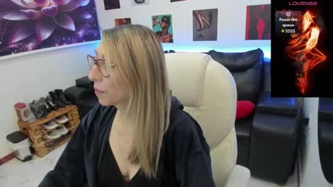 Scarlett online show from 7, 2, 2026