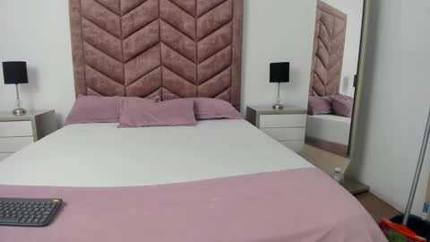 scarlett__noir online show from 15, 3, 2026