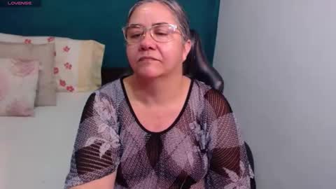 Scarlett  online show from 14, 4, 2026