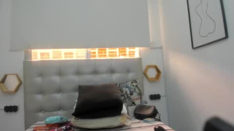 scarlett_fox20 online show from 19, 1, 2025