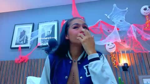 scarlett johansons online show from 5, 11, 2025