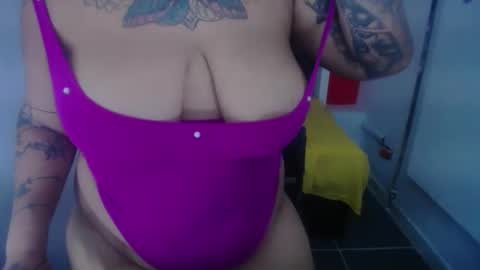 Snapshot of scarlett_keaty chatting on 7, 2, 2025 scarlett online show from 7, 2, 2025