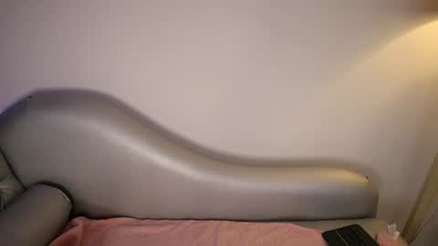 Lauren Scarlett online show from 28, 10, 2025