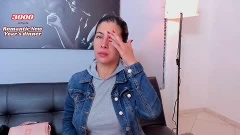 Snapshot of scarlett_moore_ chatting on 29, 12, 2024 Scarlett online show from 29, 12, 2024