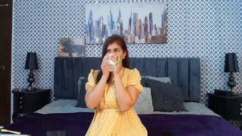 Snapshot of scarlett_moore_ chatting on 8, 3, 2025 Scarlett online show from 8, 3, 2025