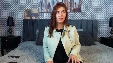 Snapshot of scarlett_moore_ chatting on 9, 3, 2025 Scarlett online show from 9, 3, 2025