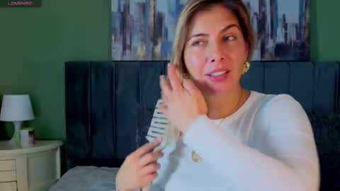 Scarlett online show from 4, 3, 2026