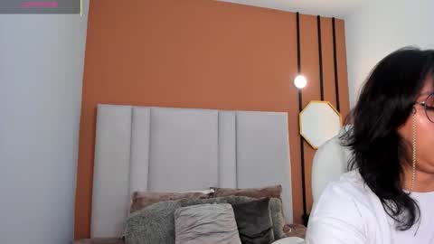 Scarllett online show from 13, 1, 2026