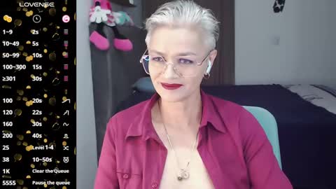Snapshot of scarlett_paris chatting on 19, 2, 2025 Scarlett online show from 19, 2, 2025