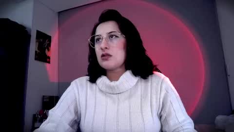 Snapshot of scarlett_sen chatting on 13, 5, 2026 Mistress Scarlett online show from 13, 5, 2026