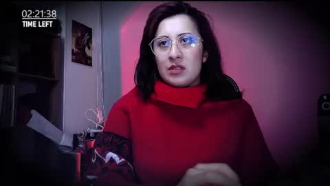 Snapshot of scarlett_sen chatting on 10, 7, 2026 Mistress Scarlett online show from 10, 7, 2026