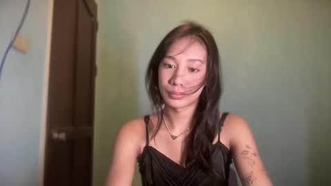 Scarlett online show from 4, 12, 2025