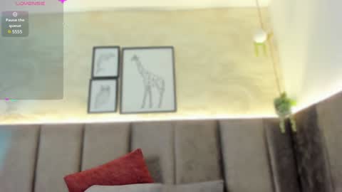 Scarlett online show from 16, 1, 2025