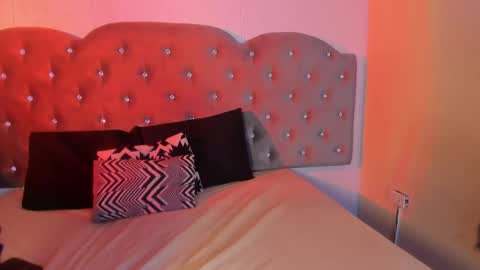Snapshot of scarlett_venom_ chatting on 28, 4, 2026 scarlett_venom_ online show from 28, 4, 2026