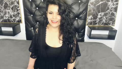 Scarlett online show from 28, 1, 2025