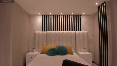 Scarlett online show from 12, 9, 2025