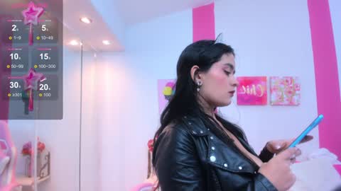 Scarlette  online show from 27, 1, 2025