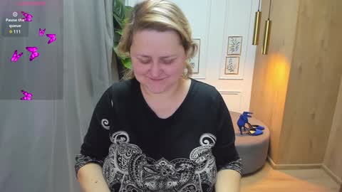 Snapshot of scarlettsoft chatting on 3, 12, 2024 Scarlett online show from 3, 12, 2024